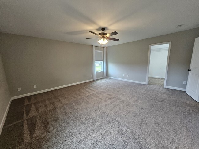 Building Photo - 105 Pinehurst Ln