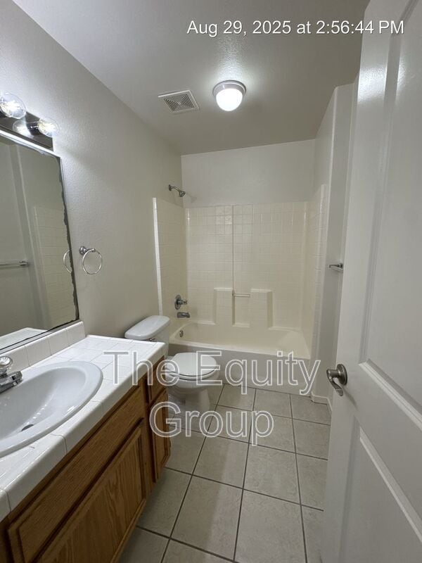 Building Photo - 2924 N Zachary St