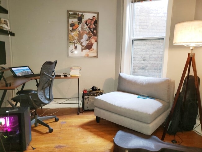 Building Photo - 3508 N Broadway