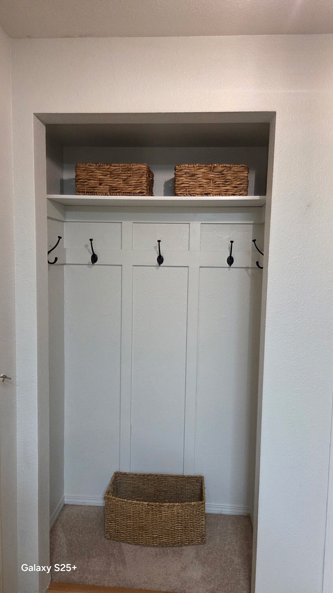 Building Photo - 6970 California Ave SW