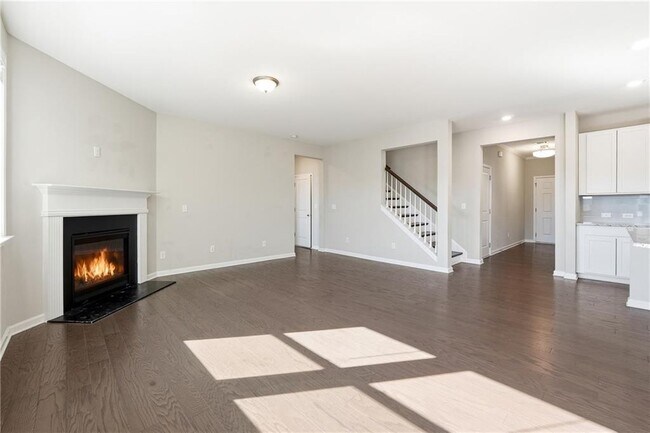 Building Photo - 156 Round Pond Dr