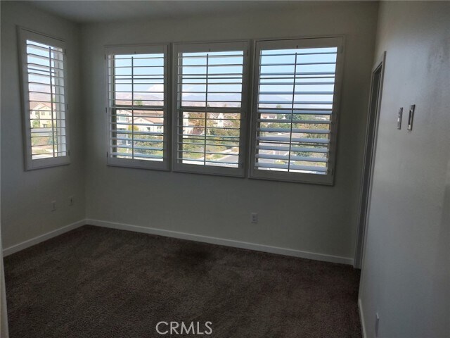 Building Photo - 202 Paramount