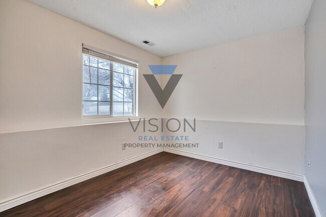 Building Photo - 8766 S 4870 W