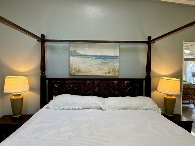 Second Master With Mahogany King Bed - 68 -287 Crozier Loop