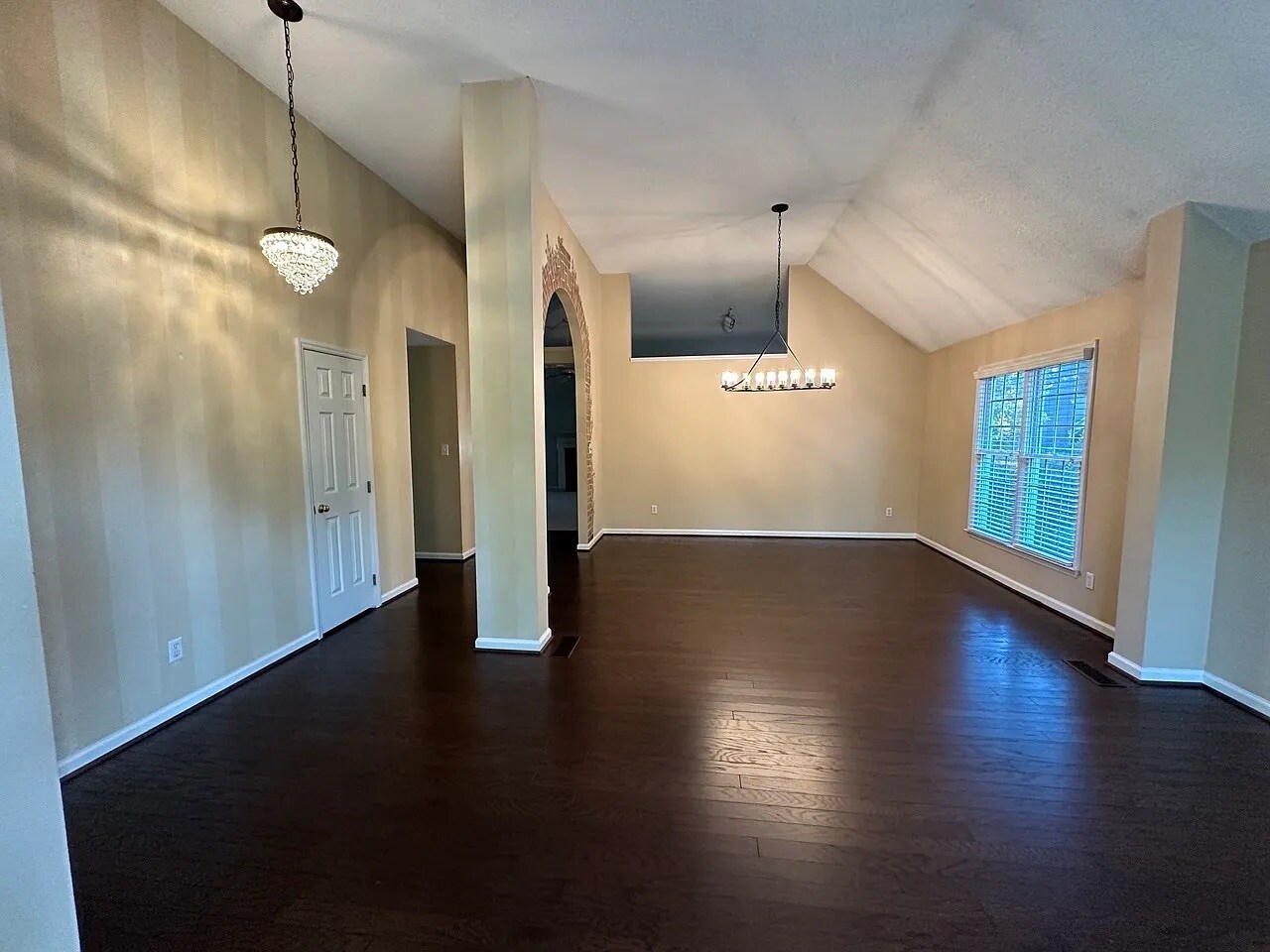 Building Photo - 107 Brook Fryar St
