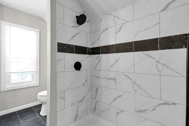 Building Photo - 601 Southwood Ave