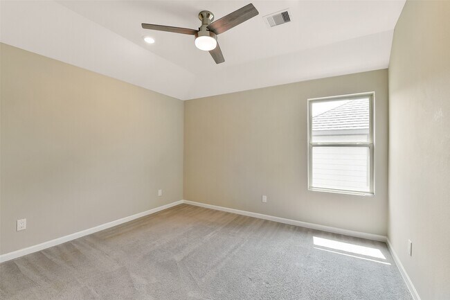 Building Photo - 1439 Northwood Blf Ln