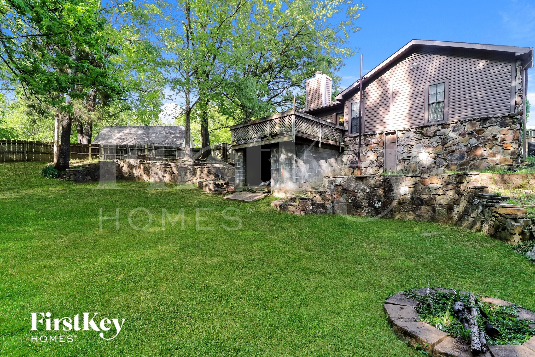 Building Photo - 2961 Forest Edge Dr