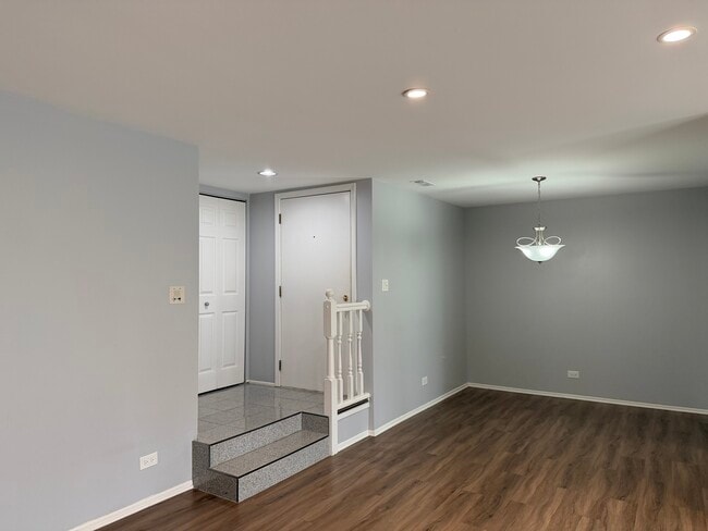 Building Photo - 1312 Coventry Cir