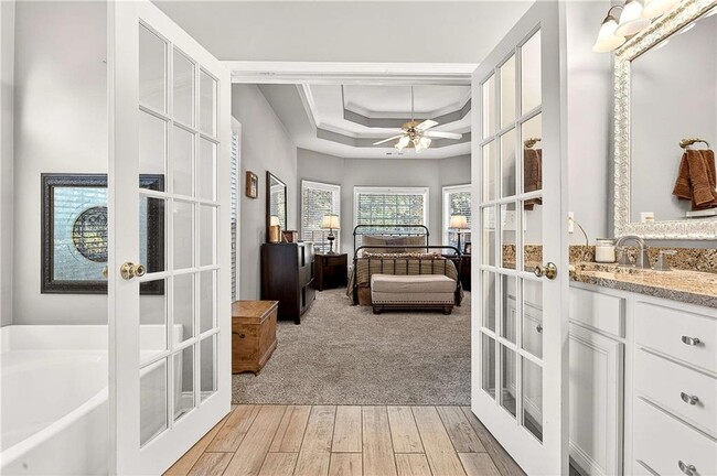 Building Photo - 58 Legend Dr