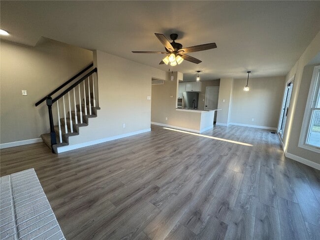 Building Photo - 501 Wideman Dr