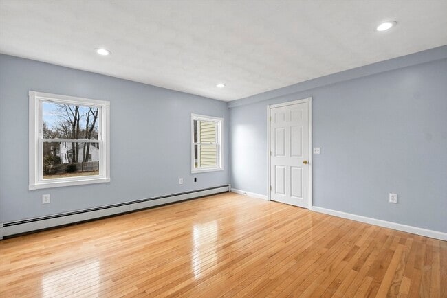 Building Photo - 515 Winthrop St