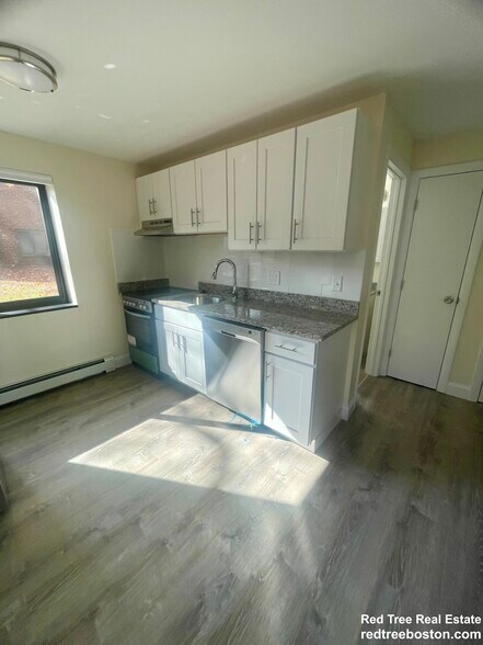 Building Photo - 15 Chester St