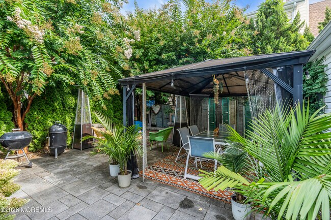 Building Photo - 67 N Farragut Ave