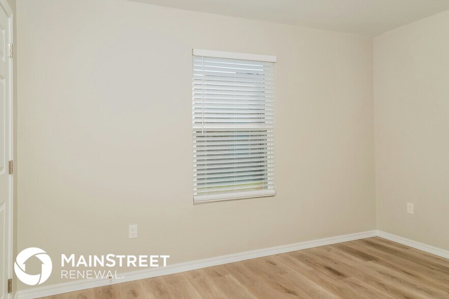 Building Photo - 13200 Beekman Dr