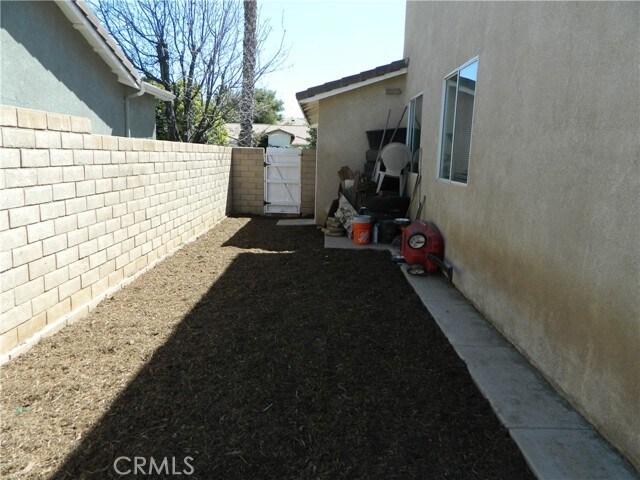 Building Photo - 32945 Serena Way