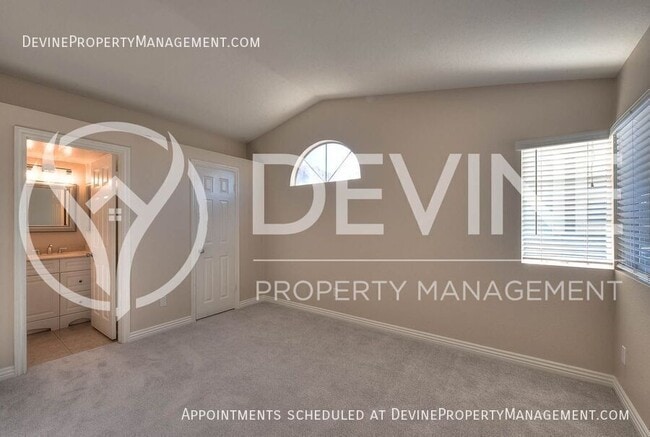 Building Photo - 7338 Greenhaven-Unit 66