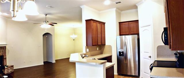 Building Photo - 416 Water Oak St