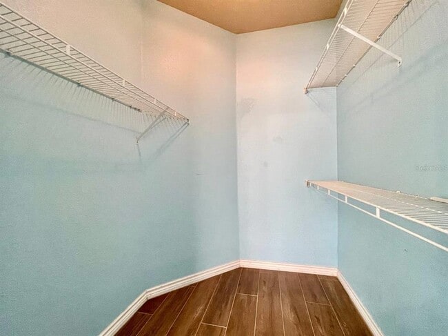 Building Photo - 4333 Bayside Village Dr
