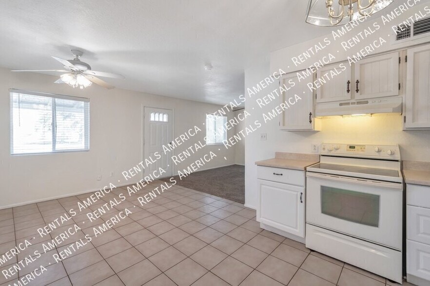 Building Photo - 311 W Bealey Ave