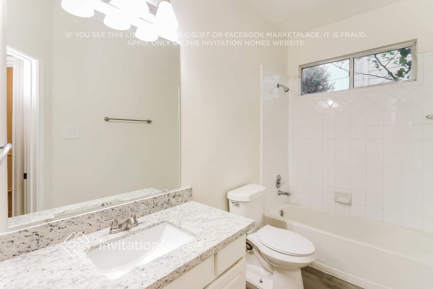 Building Photo - 22826 Tara Way Dr