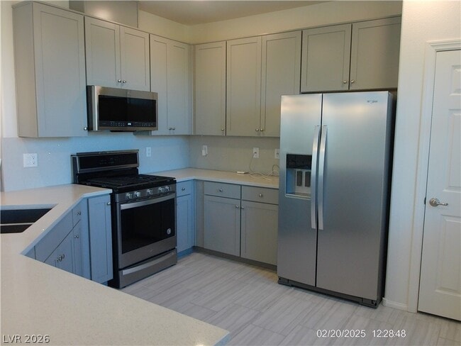 Building Photo - 9092 Jade Vine Ave