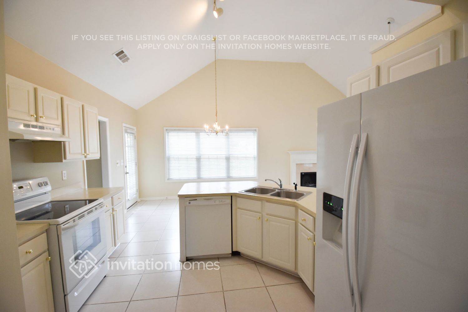 Building Photo - 2380 Thornberry Dr