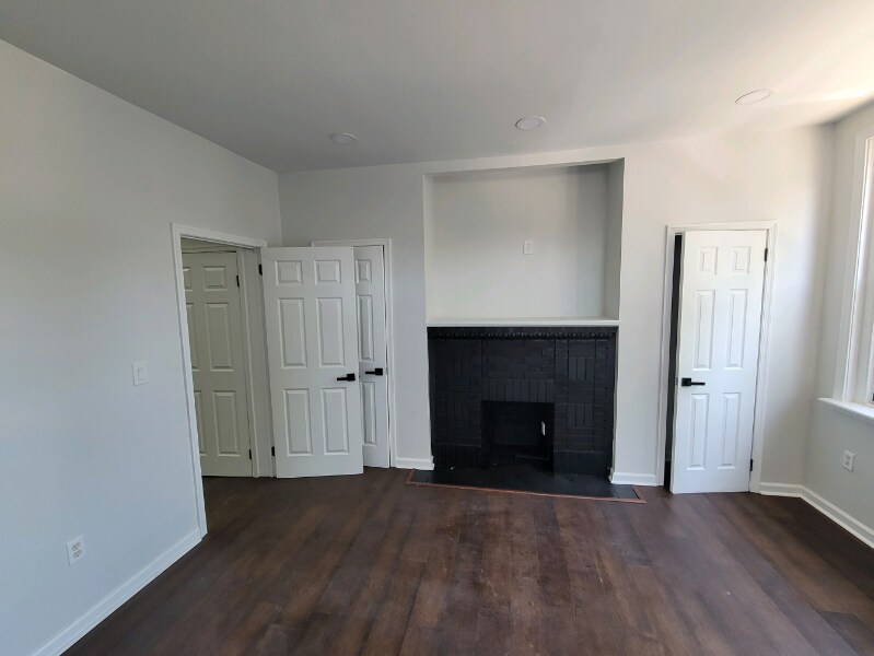 Building Photo - 118 N 52nd St