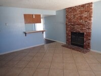 Building Photo - 1008 W Atkins Ave