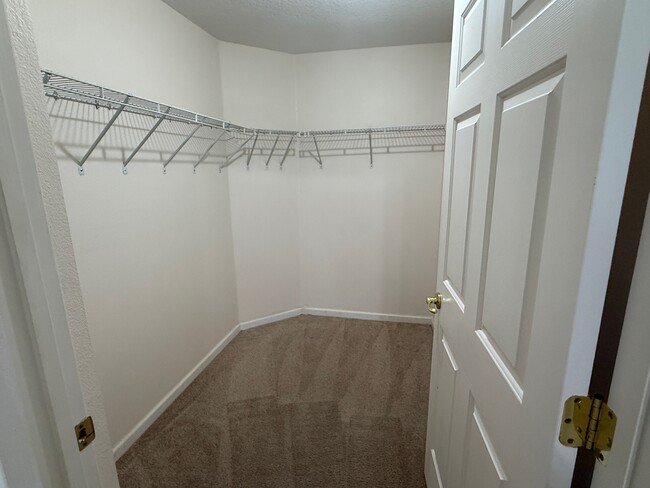 Building Photo - 785 Oakleaf Plantation Pkwy