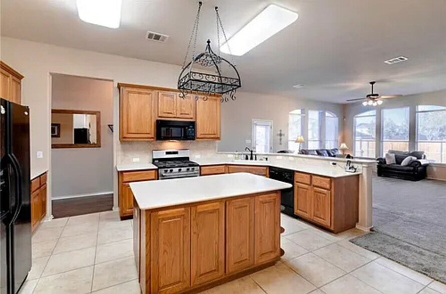 Building Photo - 3400 Trickling Springs Way