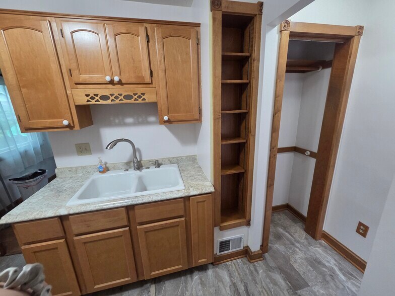 Closet, a lot of storage,and new floors and paint in kitchen - 2412 E Ohio Ave