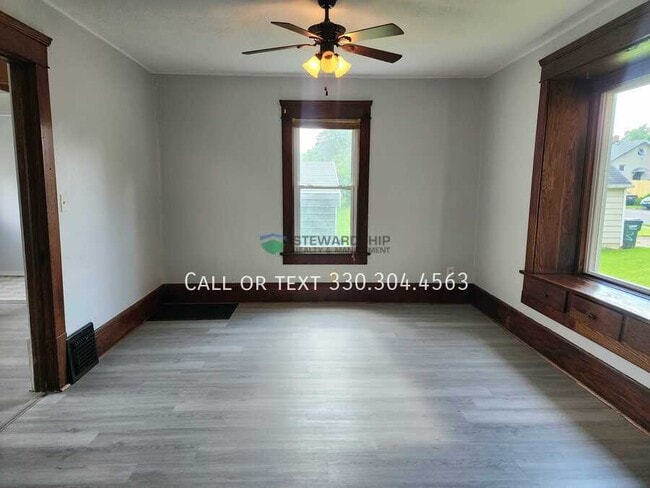 Building Photo - 68 27th St NW