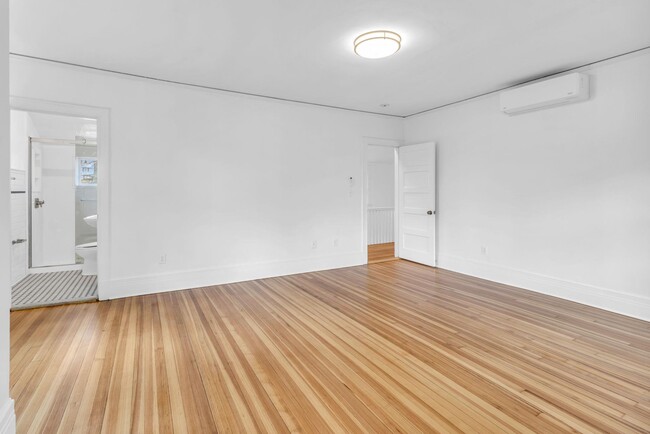 Building Photo - 475 Dobbs Ferry Rd