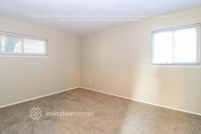 Building Photo - 7572 South Pkwy