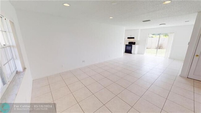 Building Photo - 9708 Alaska Cir