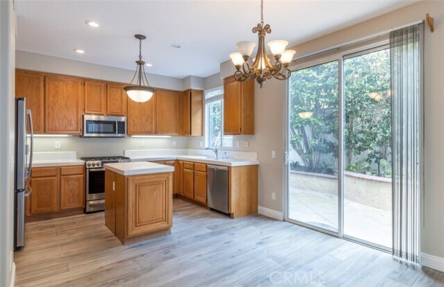 Building Photo - 22 Melrose Dr