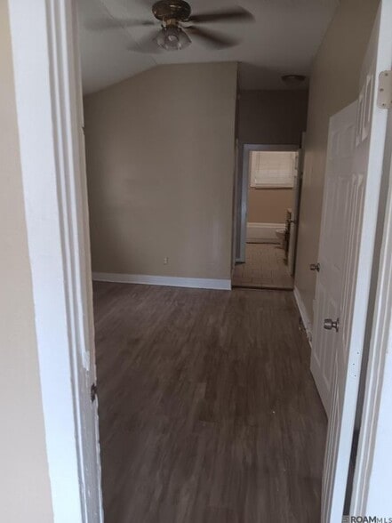 Building Photo - 2227 KENTUCKY