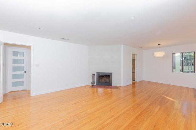 Building Photo - 4543 Rockland Pl