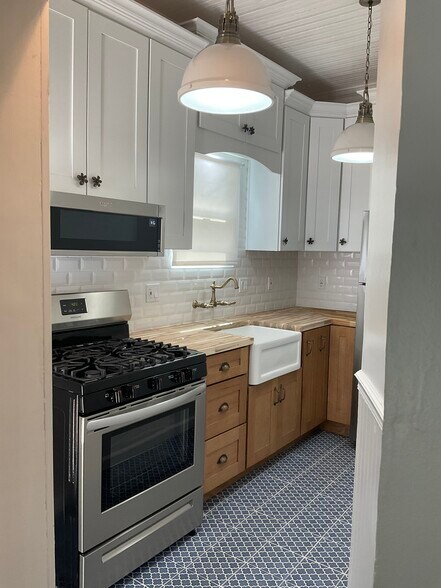 kitchen - 514 Tombstone Cyn