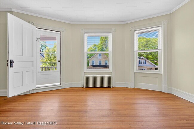 Building Photo - 21 Ulster Ave