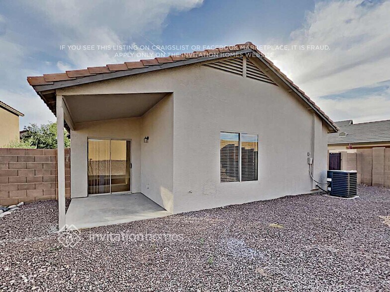 Building Photo - 35551 N Danish Red Trail