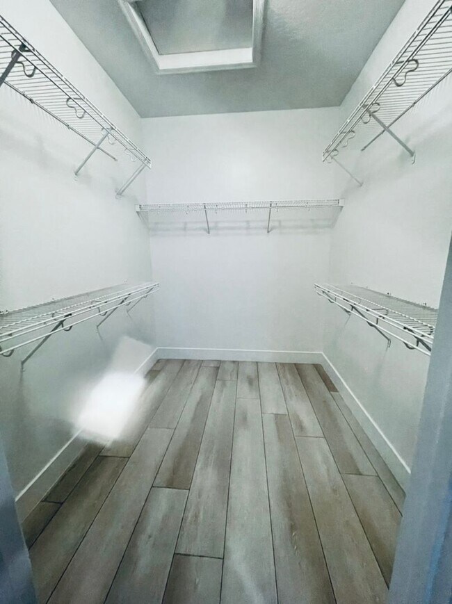 Building Photo - Charming Single-Story Corner Lot Home in Solera 55+ Community