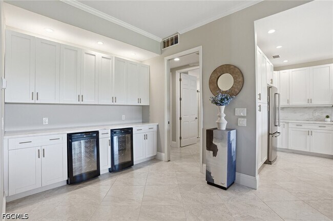Building Photo - 9380 Triana Terrace