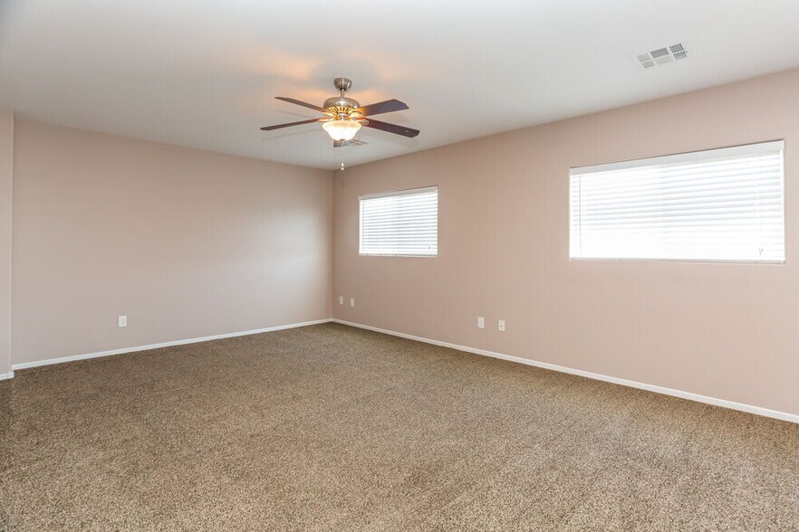 Building Photo - 9657 Bouncing Ball St