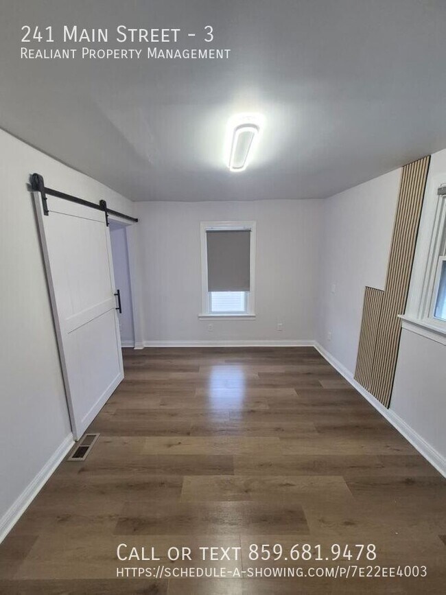 Building Photo - 241 Main St