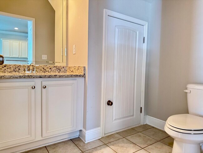 Building Photo - 163 Mosaic Oaks Cir