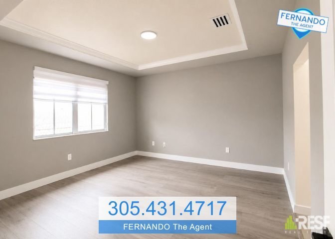 Building Photo - 16354 SW 48th Terrace