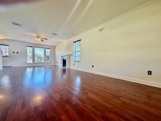 Building Photo - 16907 Dusty Mill Dr W