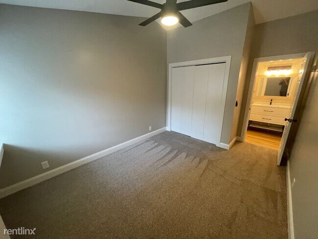 Building Photo - 2 br, 2 bath House - 416 S Woodchuck Ln